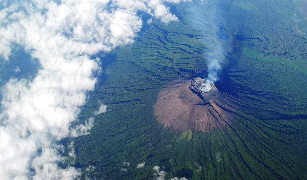 Sejarah Gunung Slamet di Jawa Tengah Penjelasan Lengkap