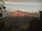 Mitos-Gunung-Ciremai-Kuningan