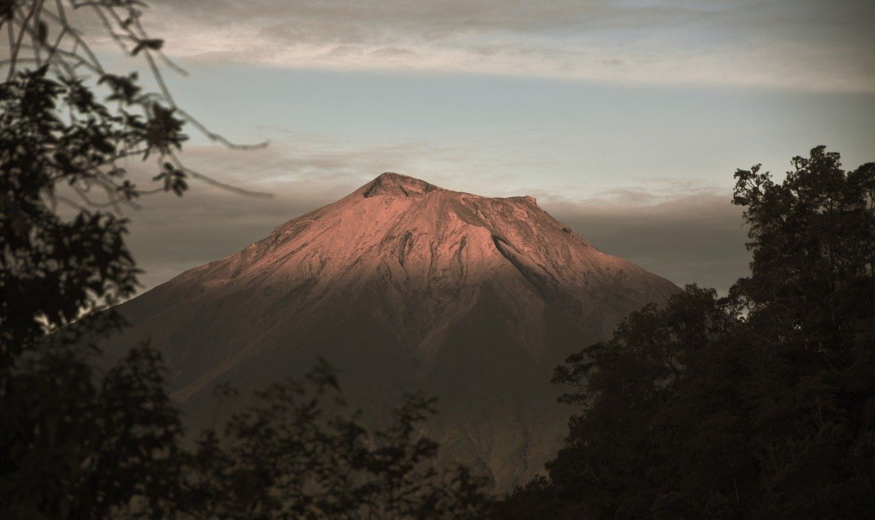 Mitos Seputar Gunung Ciremai