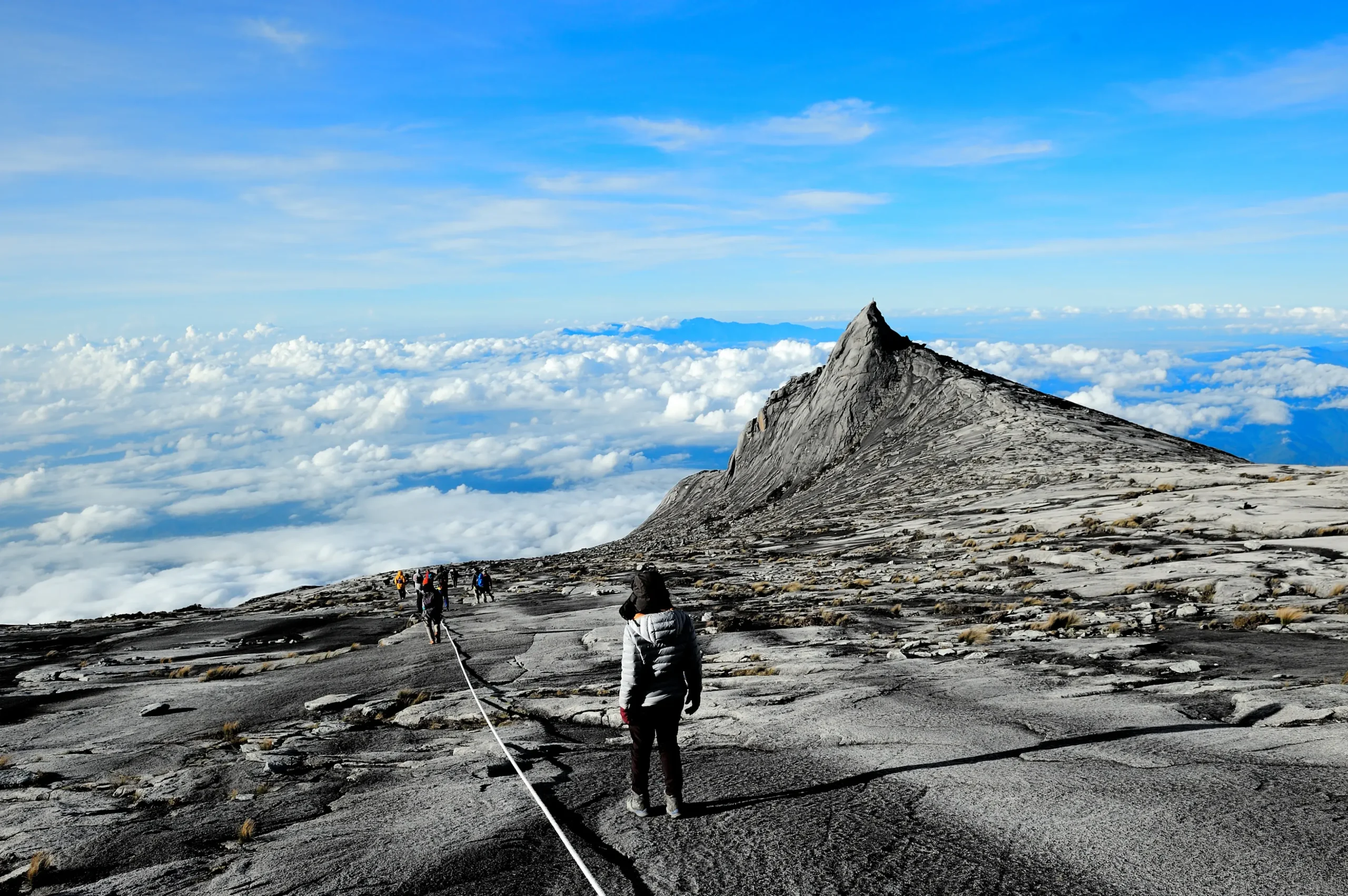 Tips Mendaki Gunung Kinabalu